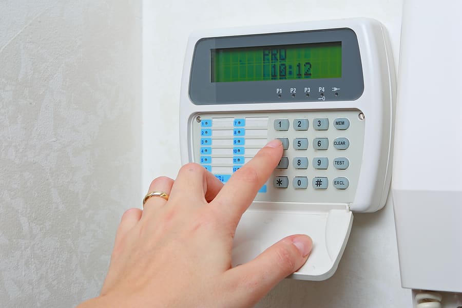 10 Things to Consider When Choosing an Alarm Company